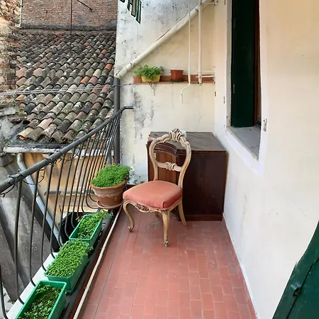 Lovenice Center Venice