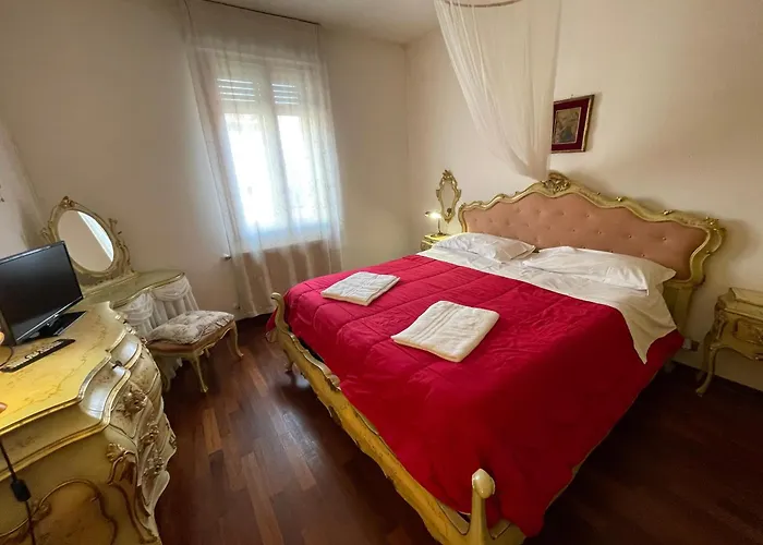 Lovenice Center Royalclass Hotel del amor *