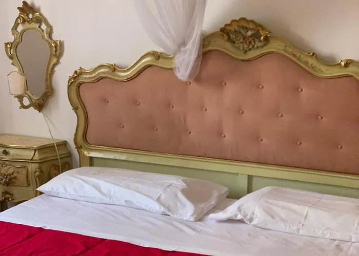 Hotel del amor Lovenice Center Royalclass *