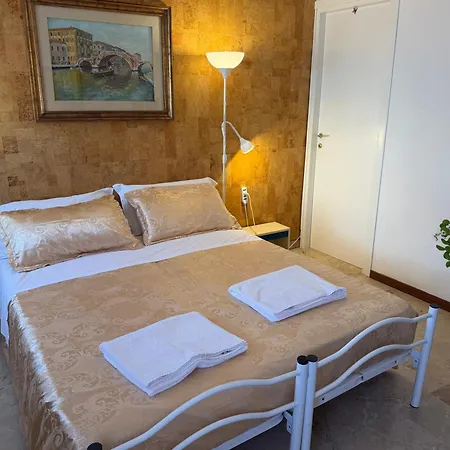 Lovenice Center Royalclass Romantiskt hotell Venedig