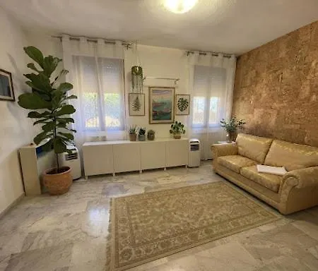 Unique For Yuo Center Royalclass Venedig