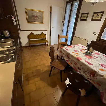 Liebeshotel Lovenice Center Royalclass Venedig