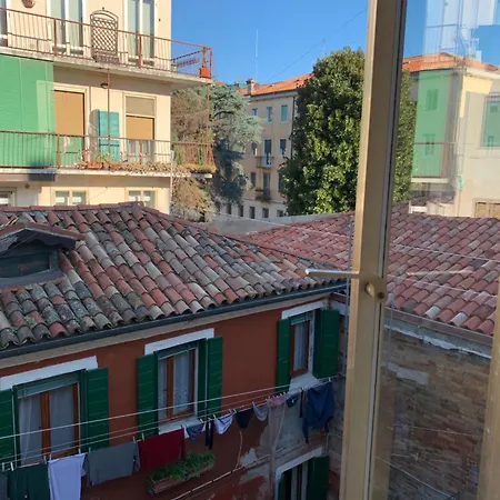 Lovenice Center Royalclass Liebeshotel Venedig