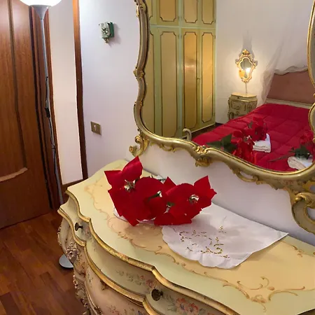 Lovenice Center Royalclass *