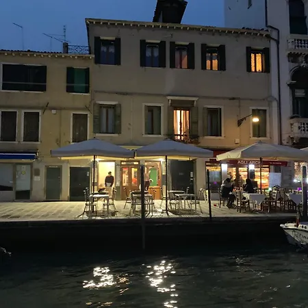 Lovenice Center Liebeshotel